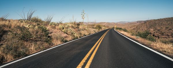 Blacktop Service in Simi Valley