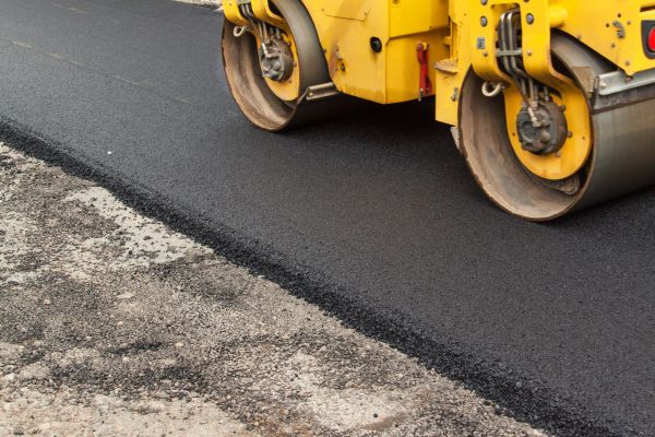 Cost of Driveway Asphalt Paving in Simi Valley