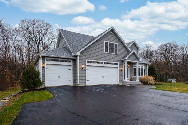 Cost of Driveway Asphalting in Simi Valley