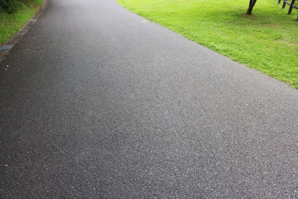 Cost of Tar And Chip Driveway Paving in Simi Valley