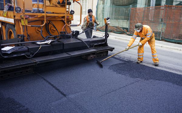 Cost of Asphalt Overlaying in Simi Valley